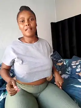 SweetAppleCandyxx online show from March 27, 2:50 pm