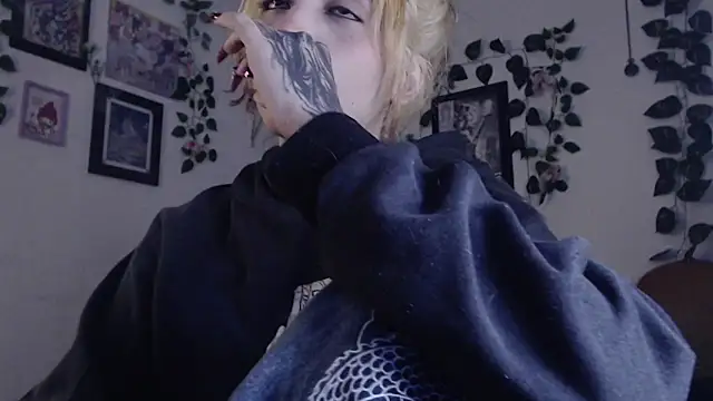 MaryJannes online show from January 3, 4:59 pm