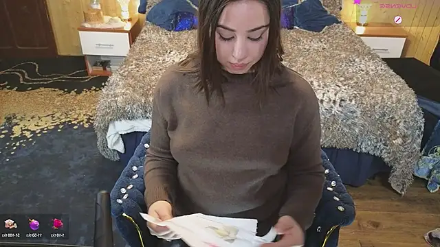 VanessaDoyle online show from January 28, 12:11 pm