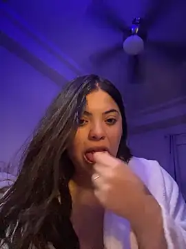 drizzypeach602 online show from December 2, 8:30 am