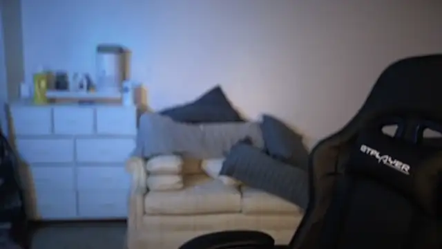 drizzypeach602 online show from December 25, 4:12 am
