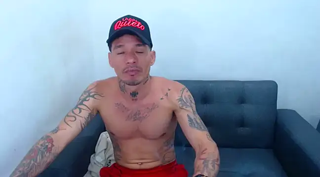 sebas bigcock69 online show from January 11, 5:31 am