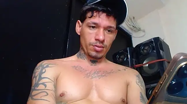 sebas bigcock69 online show from February 12, 4:23 am