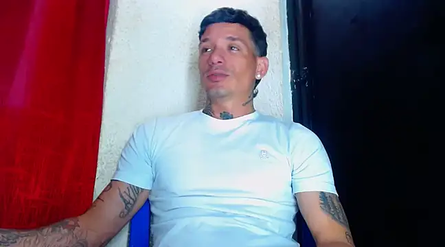 sebas bigcock69 online show from February 19, 4:55 am