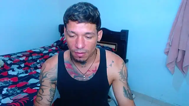 sebas bigcock69 online show from December 15, 5:50 pm