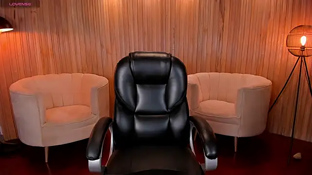 LexieWayne online show from January 24, 8:00 pm