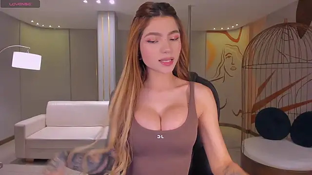 LexieWayne online show from September 13, 1:00 pm