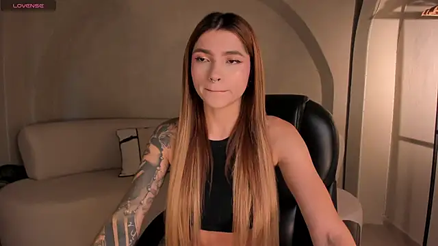 LexieWayne online show from September 27, 12:43 pm