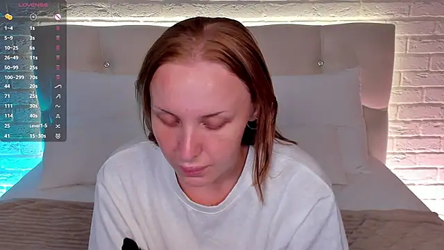 LianaFord online show from June 19, 5:01 am