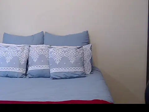 Snapshot of yummycherryxx chatting on November 4, 7:40 am yummycherryxx online show from November 4, 7:40 am