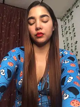 DulceChloe99 online show from December 5, 3:15 am