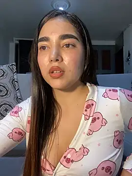 DulceChloe99 online show from April 9, 6:19 am