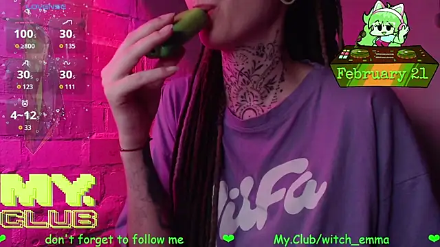 Snapshot of Witch_Emma chatting on February 21, 7:31 am Witch Emma online show from February 21, 7:31 am