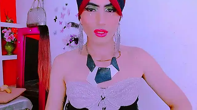 priscilahotker online show from January 19, 4:44 am