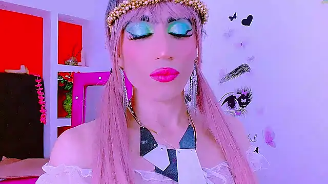 priscilahotker online show from February 10, 5:47 am