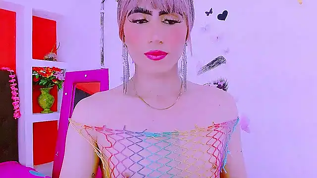 priscilahotker online show from February 17, 5:14 am