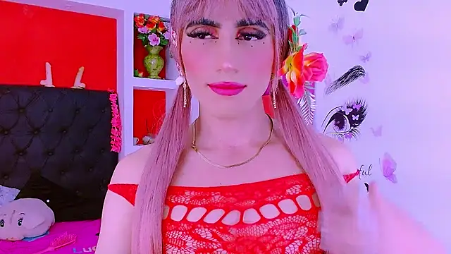priscilahotker online show from March 4, 5:32 am