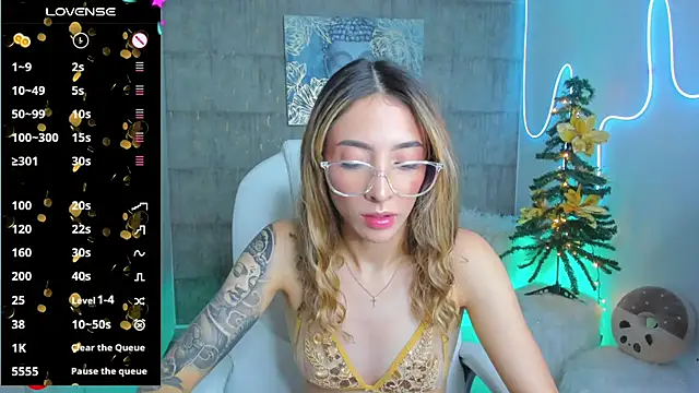 barbie scoth  online show from December 14, 11:23 pm