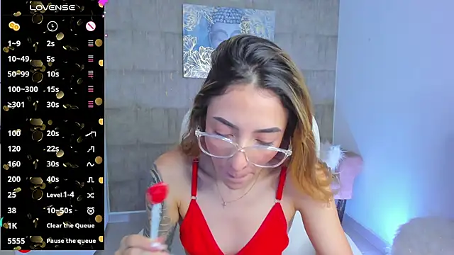 barbie scoth  online show from February 9, 8:02 pm