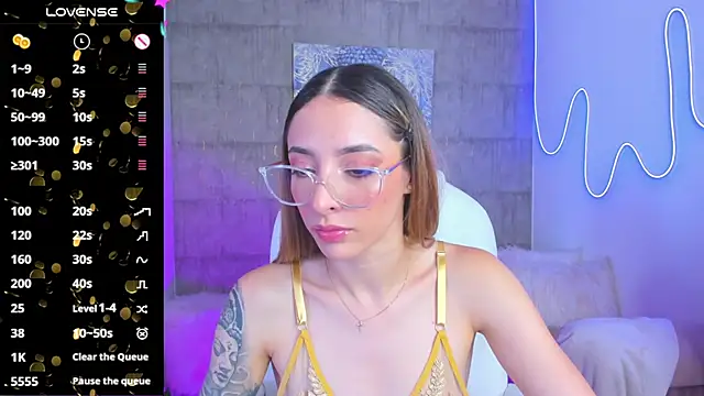 barbie scoth  online show from March 3, 8:32 pm