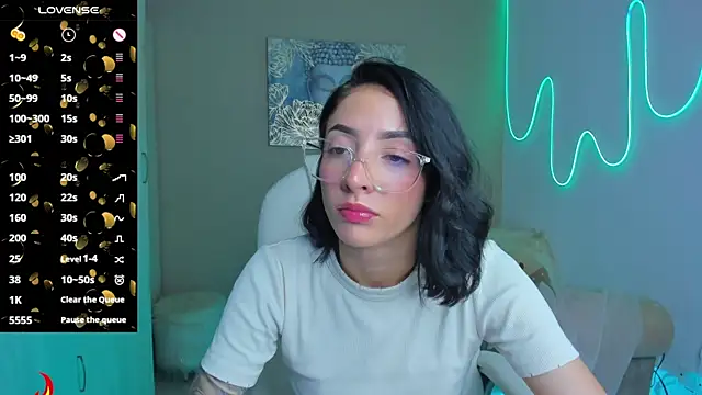 barbie scoth  online show from October 4, 11:36 pm