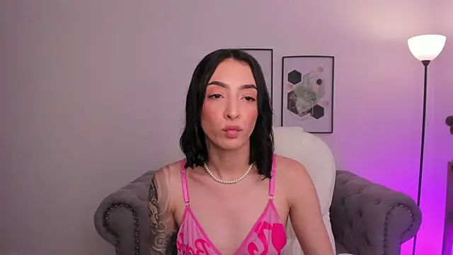 barbie scoth  online show from November 15, 7:10 pm