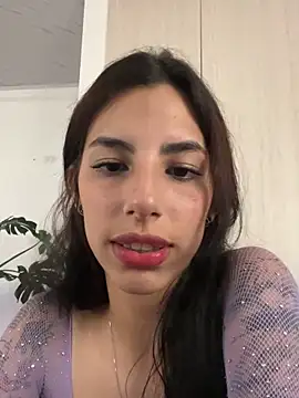 Snapshot of labrika_ chatting on March 19, 12:58 am labrika online show from March 19, 12:58 am