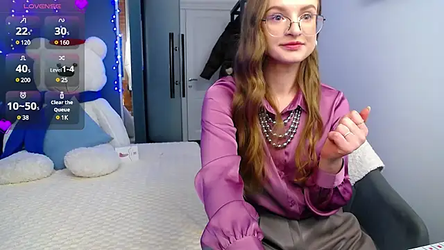 KateJonson online show from December 9, 1:24 pm