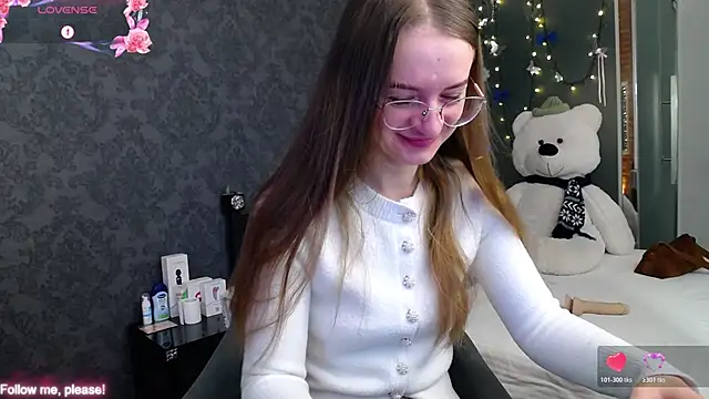 KateJonson online show from November 25, 7:19 am