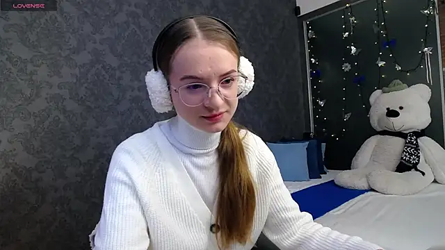 KateJonson online show from November 26, 7:42 am