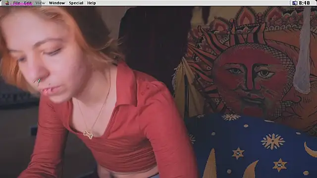 Snapshot of Kryptosworld chatting on February 3, 7:42 pm Kryptosworld online show from February 3, 7:42 pm