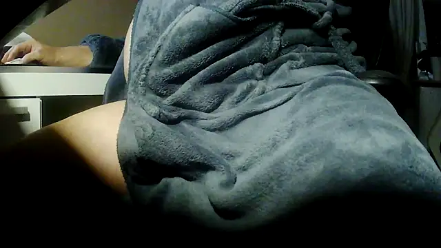 suedel65 online show from February 26, 5:06 am