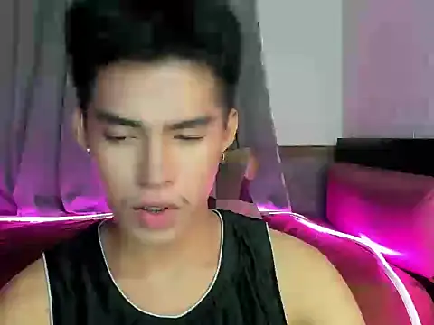 Lightjt04 online show from October 27, 3:05 pm