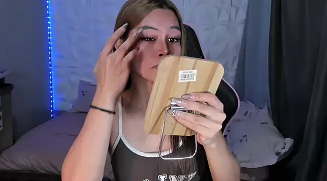 Snapshot of Mathildajam chatting on February 21, 5:02 am Mathildajam online show from February 21, 5:02 am