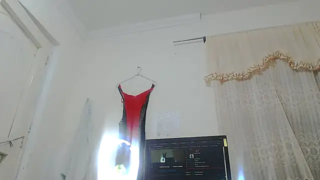 Yayis-hot-sexyw online show from February 14, 12:30 am