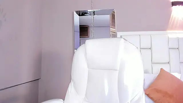  BunnyNaugthy online show from September 30, 11:59 am