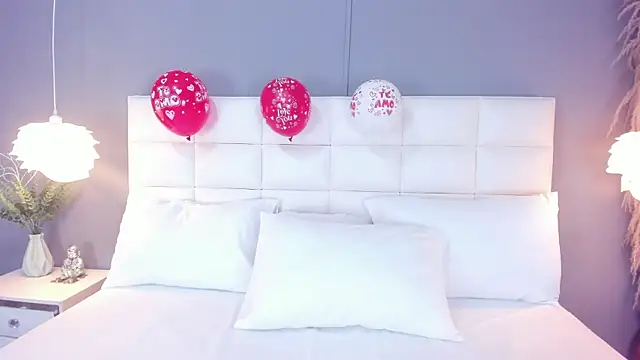  BunnyNaugthy online show from February 15, 12:25 pm