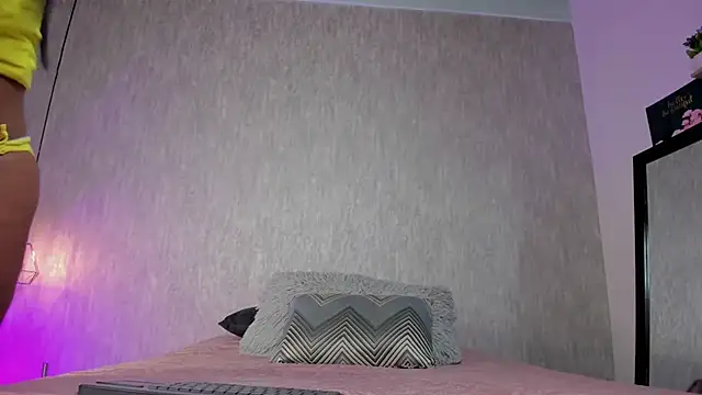 Snapshot of Eva_Zc chatting on December 2, 4:13 pm Eva Zc online show from December 2, 4:13 pm