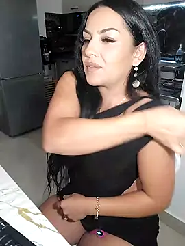 hot-babygirl online show from July 22, 7:16 pm