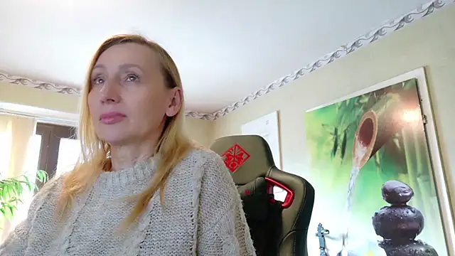 HotLana69 online show from July 8, 3:27 pm