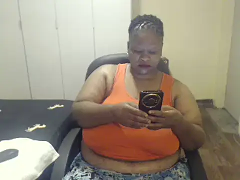 sweetnoziexx online show from March 5, 5:29 am