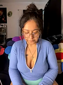MsConejitaa online show from December 4, 3:54 pm