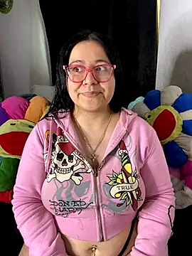 MsConejitaa online show from January 7, 8:00 pm