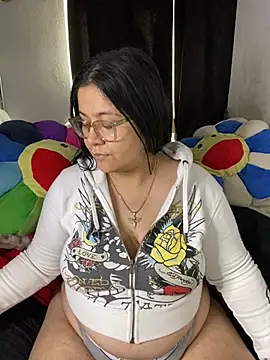 MsConejitaa online show from June 27, 4:12 pm