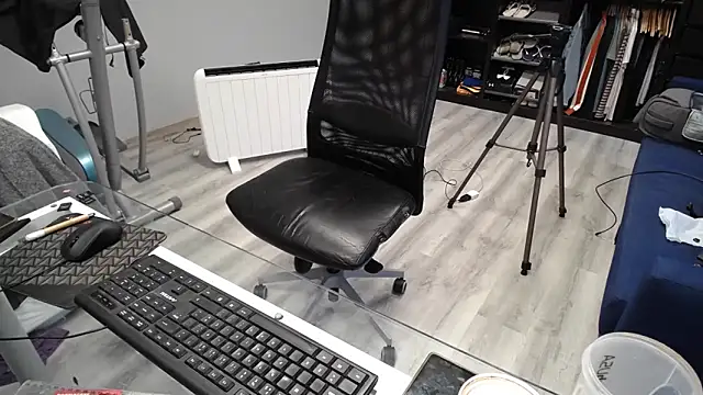 samricci21 online show from November 14, 5:00 pm