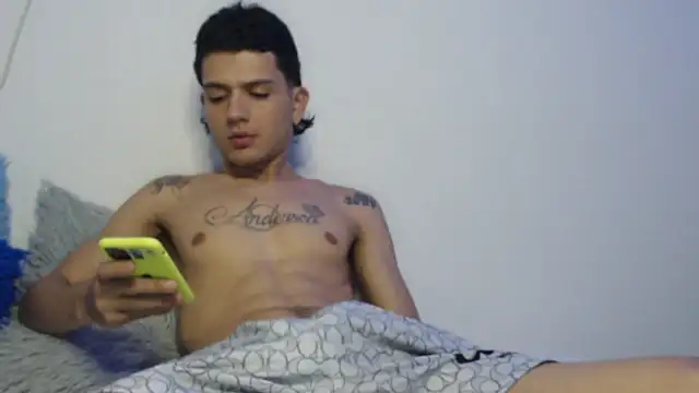 andersonZ998 online show from October 2, 4:30 am