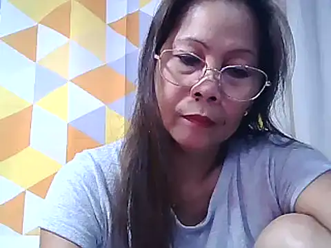 urwife tobe online show from March 23, 4:49 am