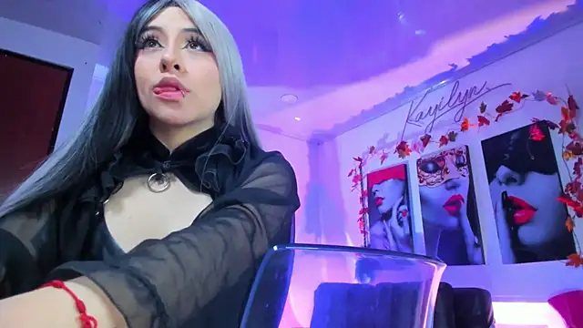 kayilyn online show from December 3, 11:52 am