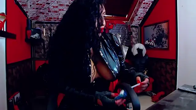 DommeBellatrix online show from September 30, 8:19 am