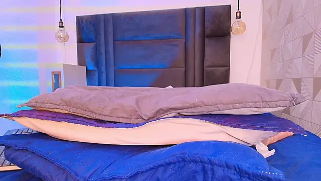 arletmss online show from January 17, 6:02 pm